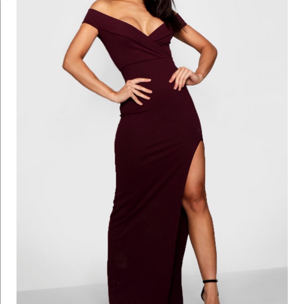 Off the Shoulder Floor Length Dress